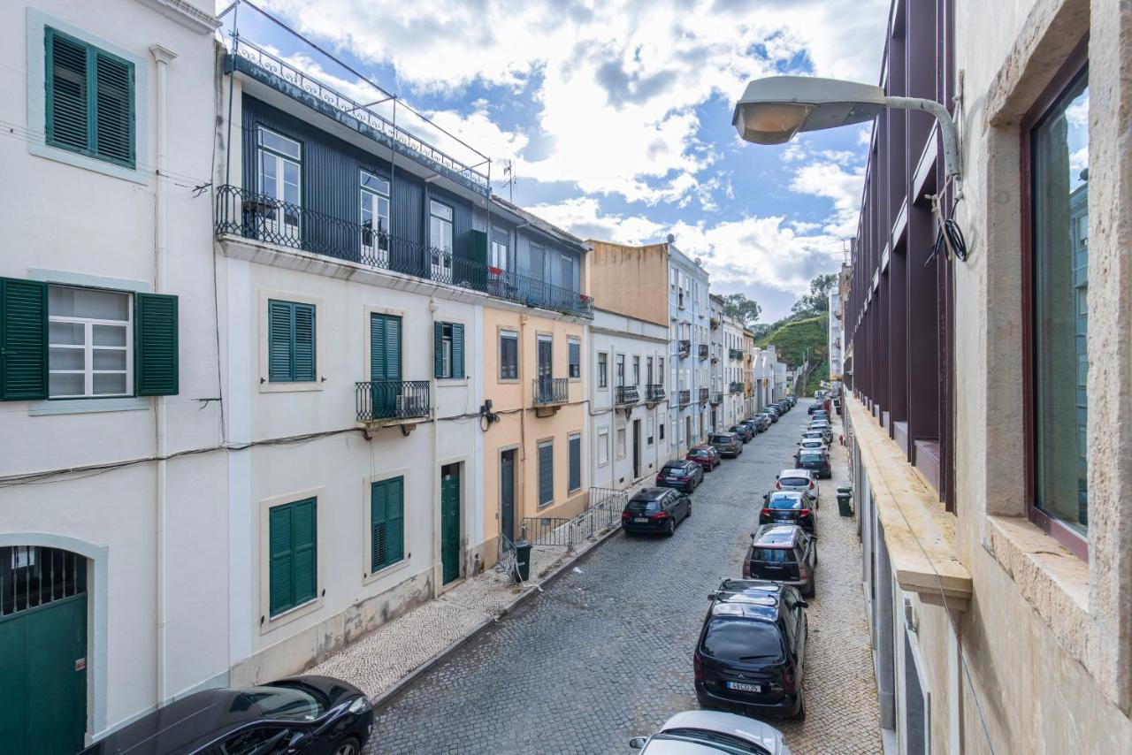 Deluxe 2Bdr Apartment W/ Patio By Lovelystay Lisboa Kültér fotó