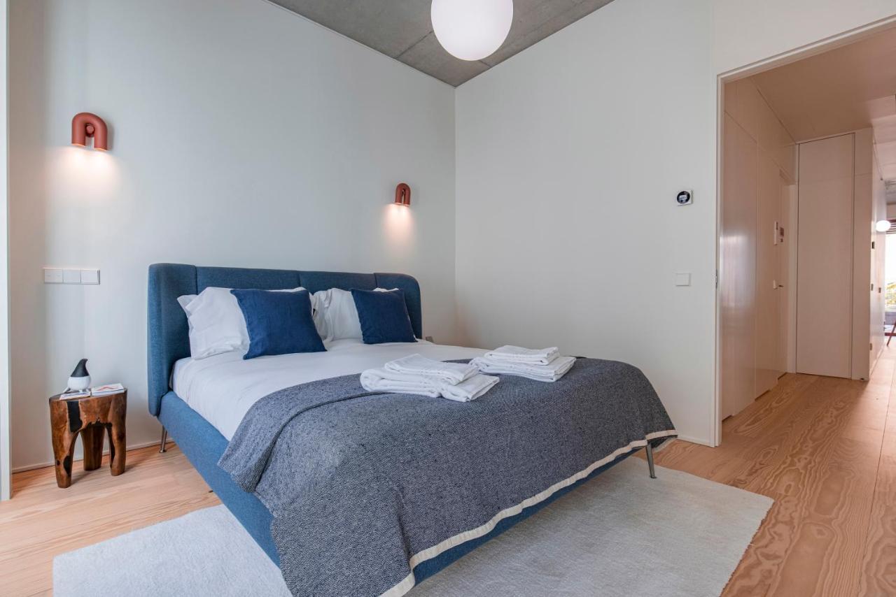Deluxe 2Bdr Apartment W/ Patio By Lovelystay Lisboa Kültér fotó