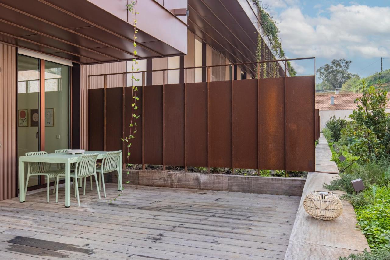 Deluxe 2Bdr Apartment W/ Patio By Lovelystay Lisboa Kültér fotó